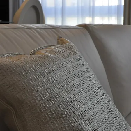 Maison Royale Apartman *